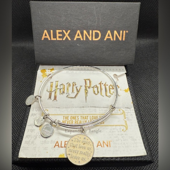 🩶ALEX & ANI🩶Harry Potter The Ones That Love Us Never Really Leave Us Bangle/NWOT - Picture 1 of 5